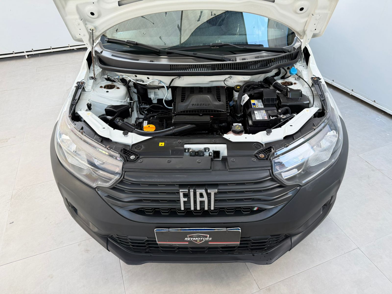 STRADA 1.3 ENDURANCE CS 8V 2P FLEX MANUAL 2024 (FIAT)