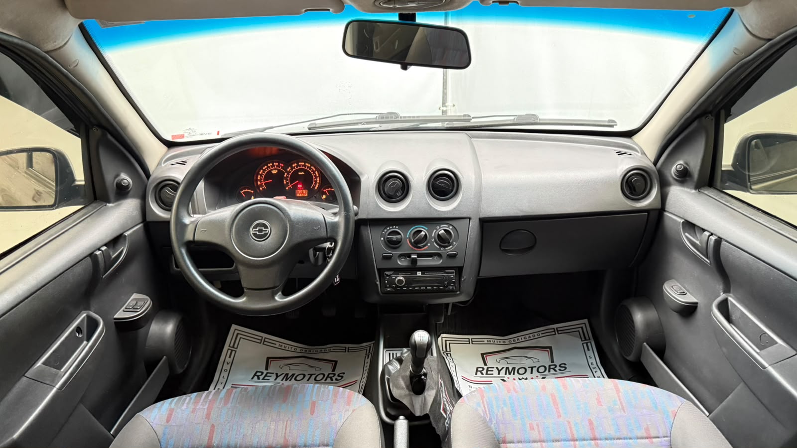 CELTA 1.0 SPIRIT 8V FLEX 4P MANUAL 2011 (CHEVROLET)