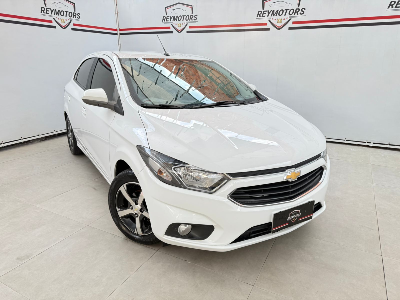 ONIX 1.4 MPFI LTZ 8V FLEX 4P AUTOMATICO (CHEVROLET)