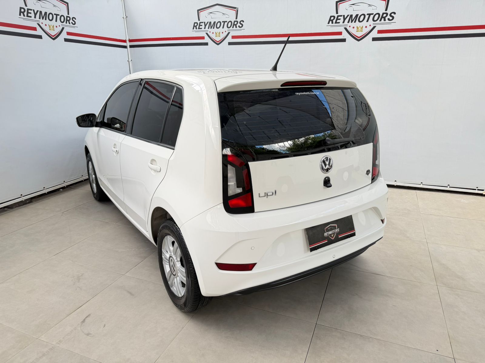 UP MOVE 1.0 12V FLEX 4P MANUAL 2019 (VOLKSWAGEN)