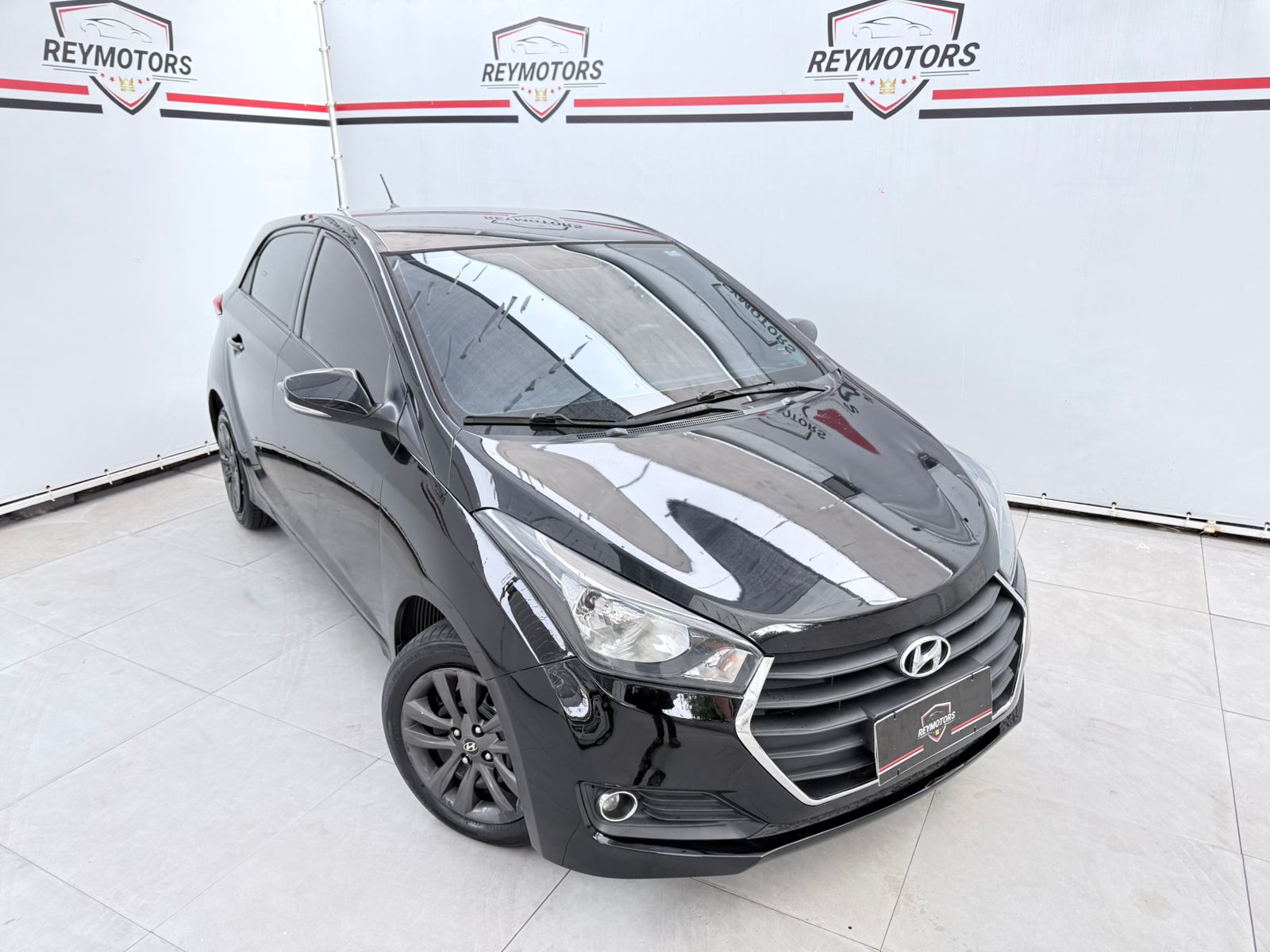 HB20 1.0 COMFORT PLUS 12V FLEX 4P MANUAL 2018 (HYUNDAI)