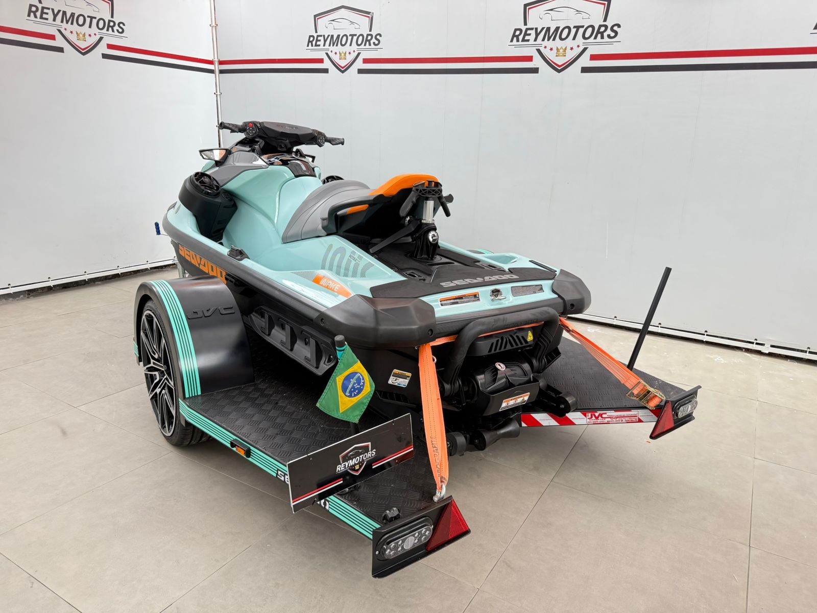 JETSKI SEADOO WAKE VERDE 20 HORAS 2024  