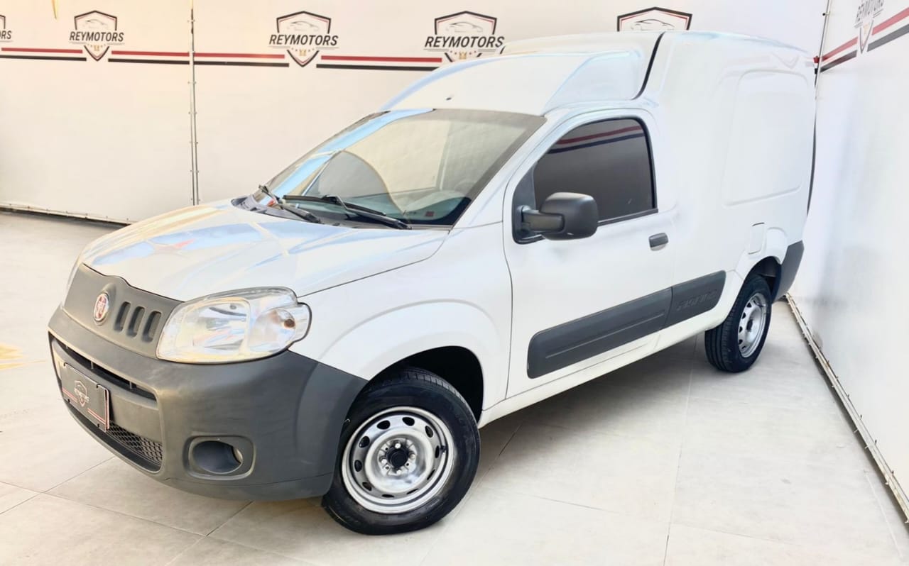 FIORINO  1.4 MPI FURGÃO 8V FLEX 2P MANUAL 2020 (Fiat)