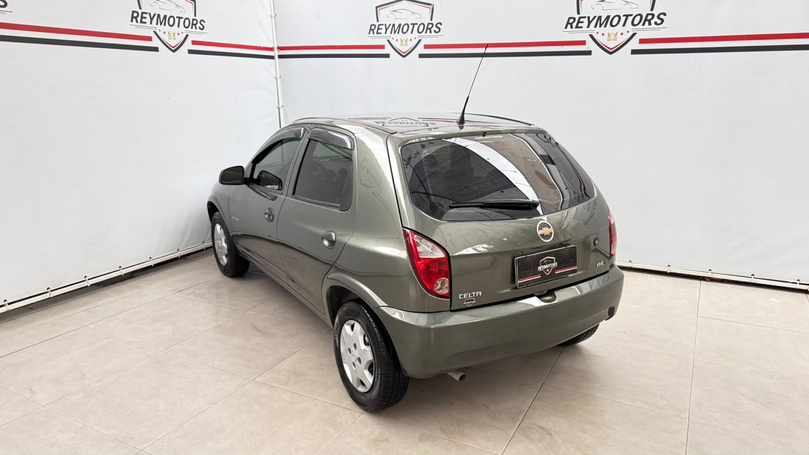 CELTA 1.0 SPIRIT 8V FLEX 4P MANUAL 2011 (CHEVROLET)