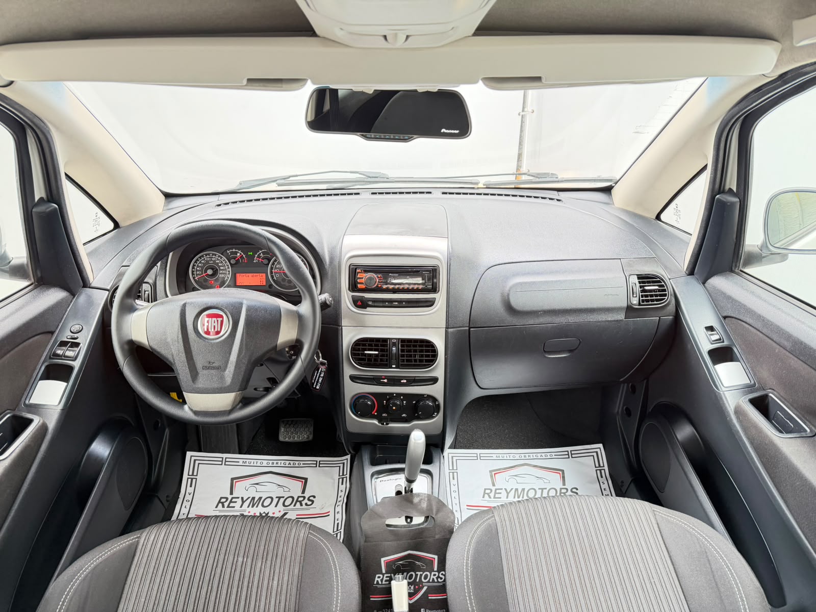 IDEA 1.6 ESSENCE 16V FLEX 4P AUTOMATIZADO 2014 (FIAT)