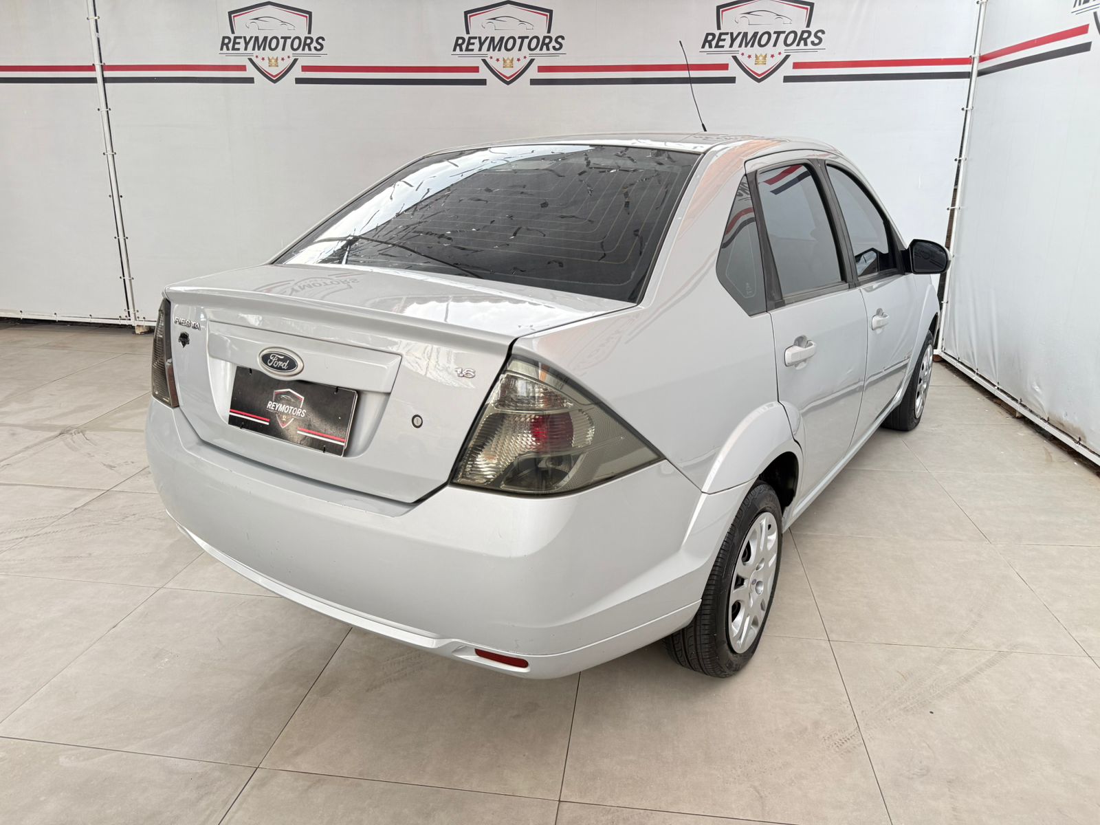 FIESTA SEDAN ROCAM 1.6 FLEX (FORD)