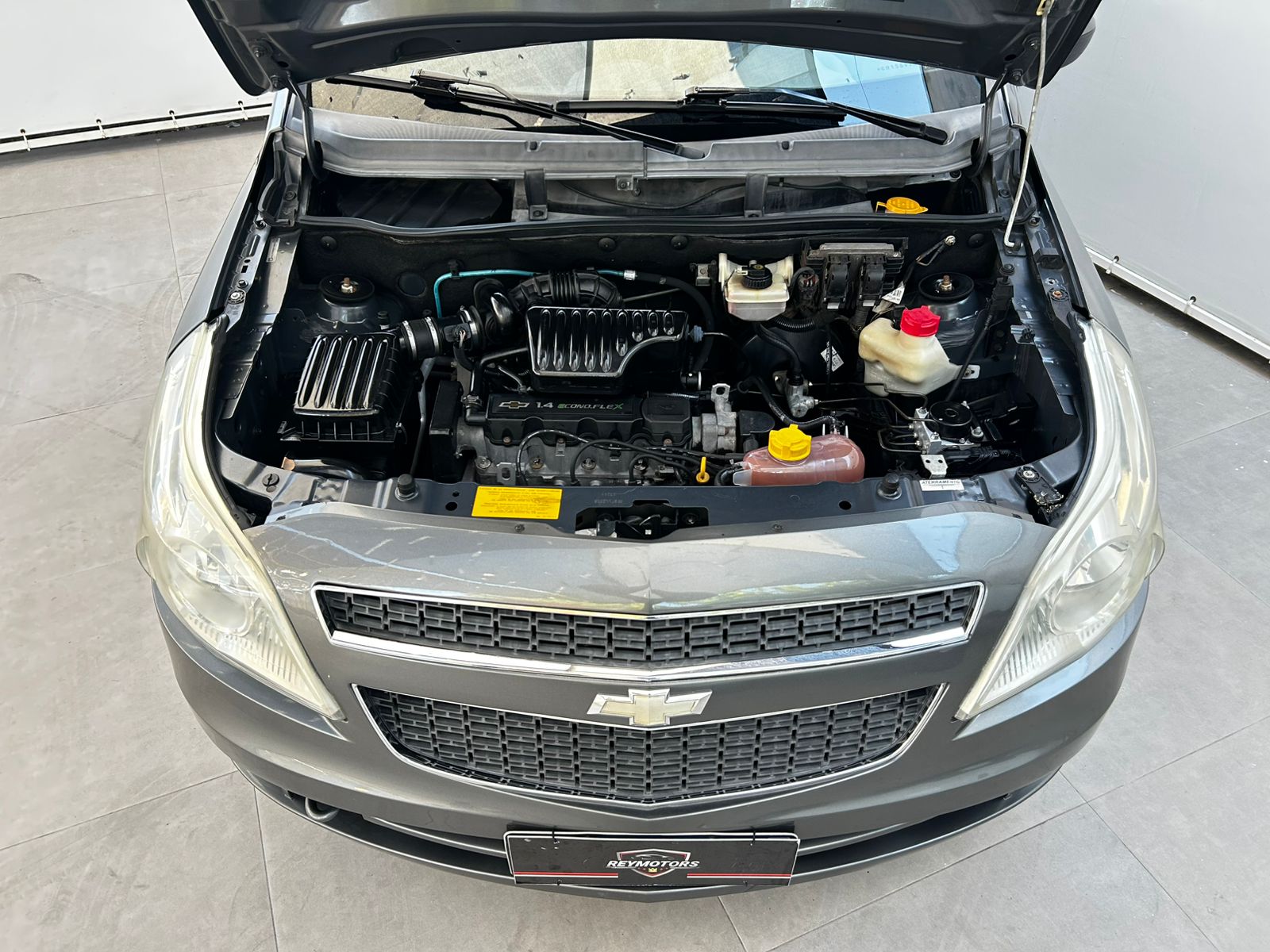 AGILE 1.4 MPFI LTZ 8V FLEX 4P MANUAL 2012 (CHEVROLET)