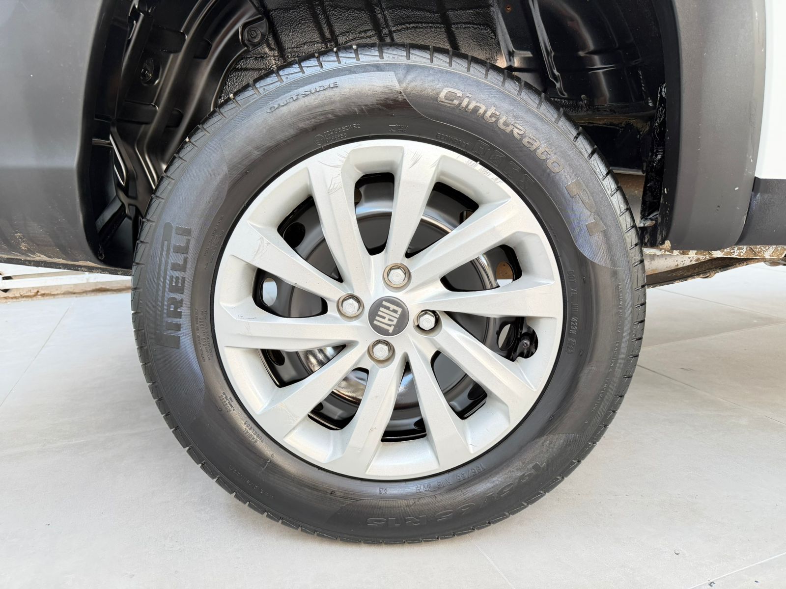 STRADA 1.3 ENDURANCE CS 8V 2P FLEX MANUAL 2024 (FIAT)