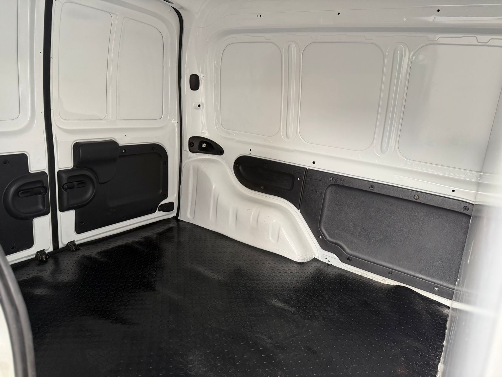 KANGOO 1.6 EXPRESS 16V FLEX 3P MANUAL 2018 (RENAULT)