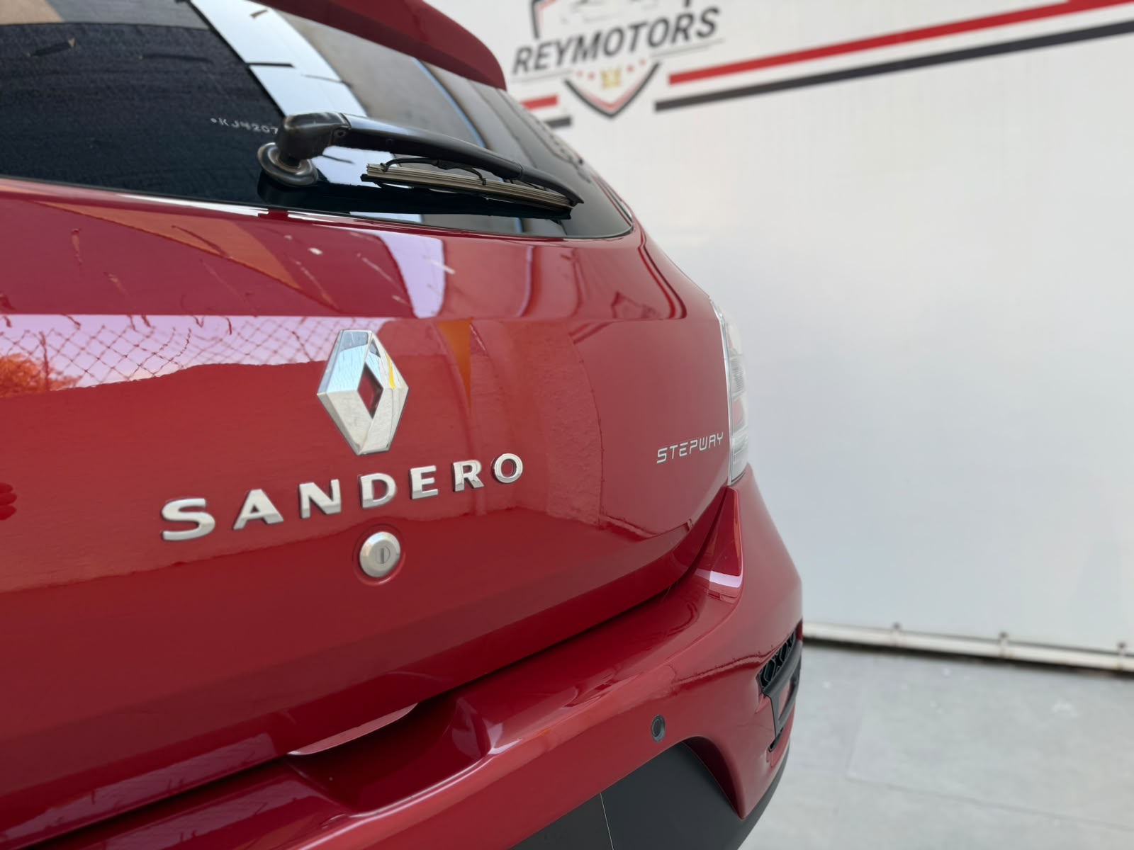 SANDERO STEPWAY 1.6 16V 5p FLEX AUTOMATIZADO 2019 (RENAULT)