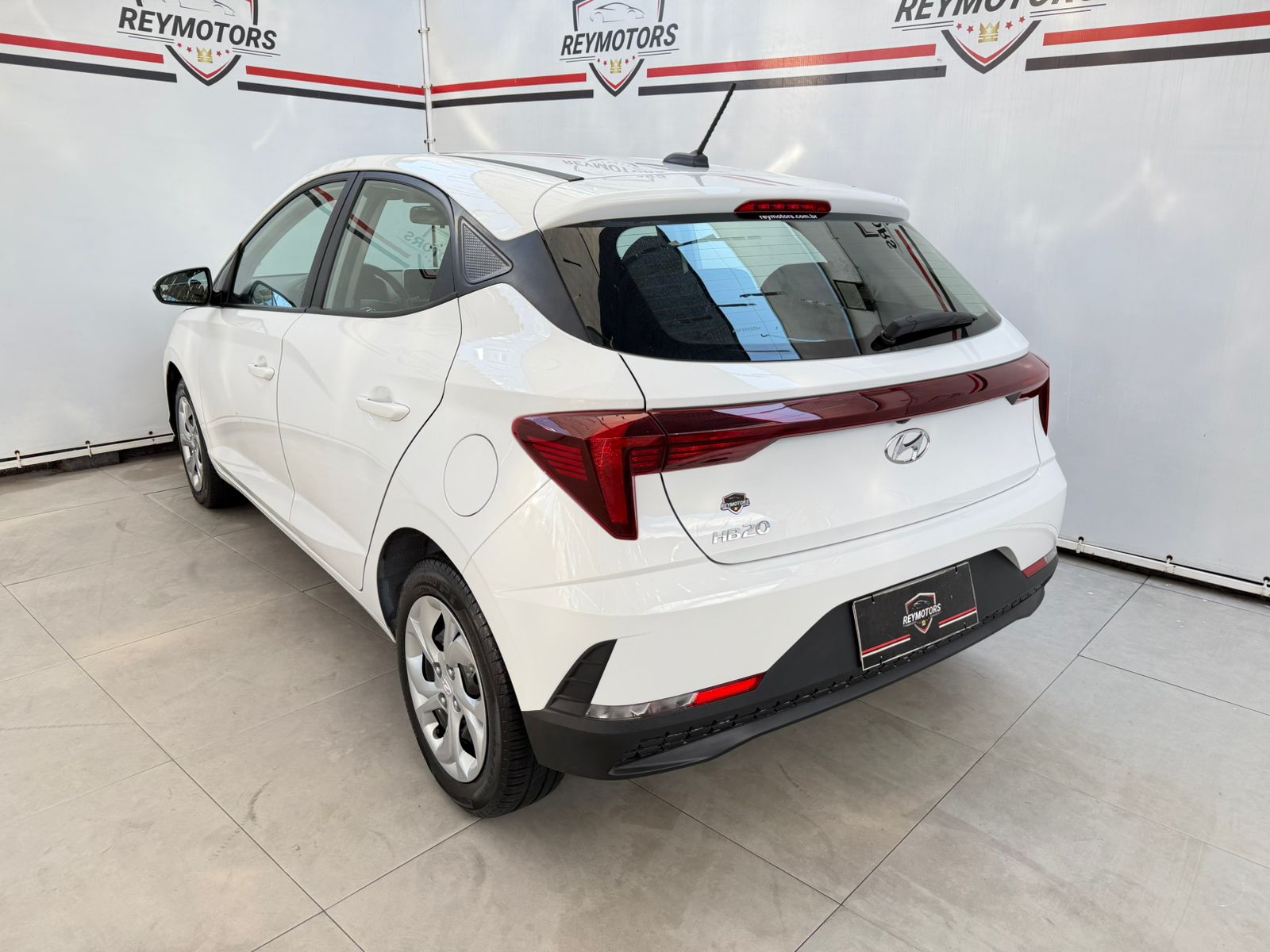 HB20 1.0 COMFORT 12V FLEX 4P MANUAL 2025 (HYUNDAI)