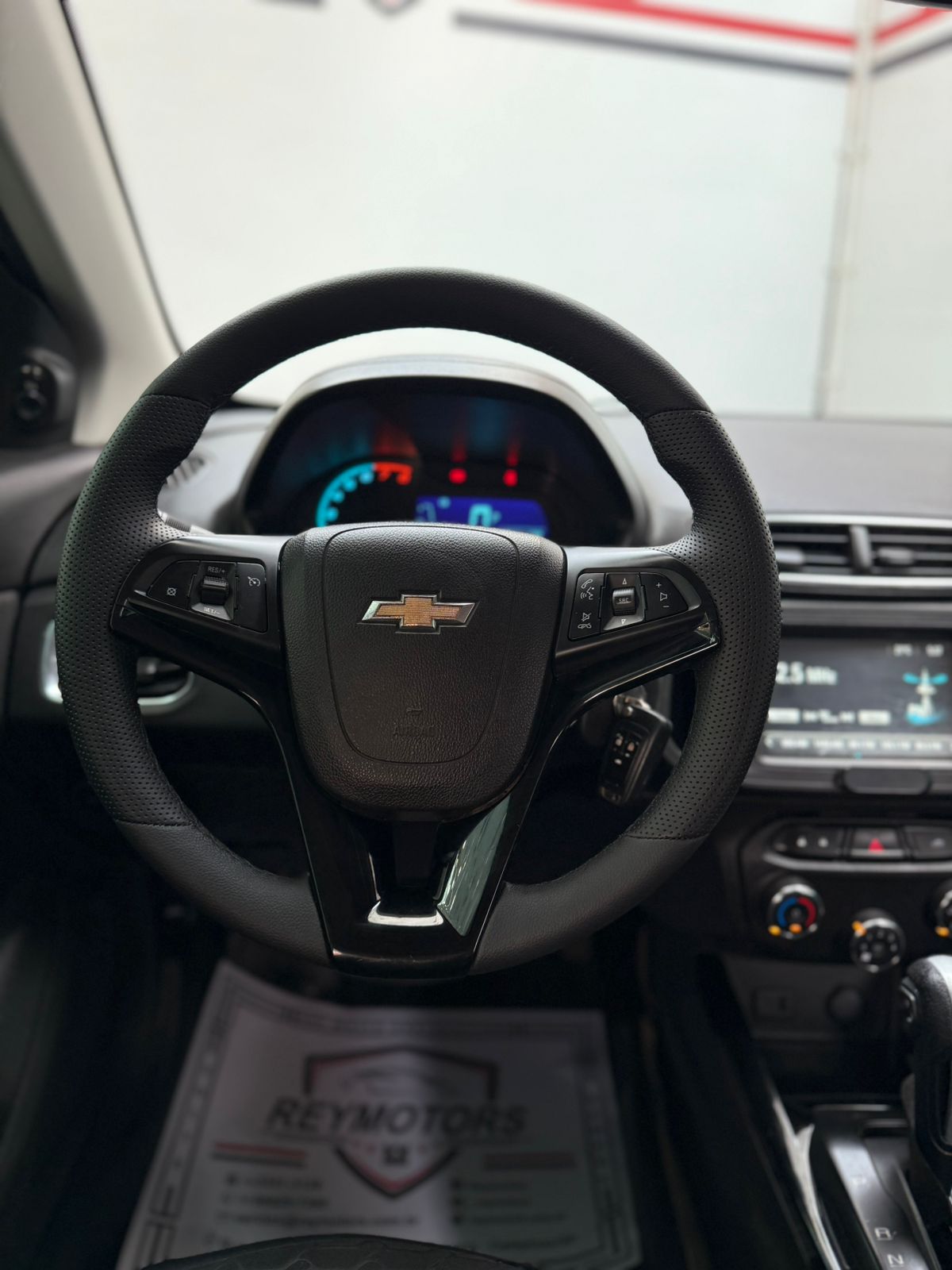 ONIX 1.4 MPFI LTZ 8V FLEX 4P AUTOMATICO (CHEVROLET)