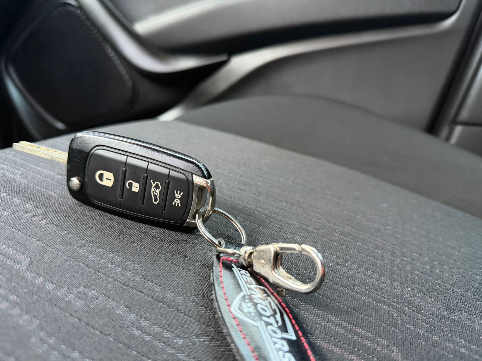 ARGO DRIVE FIREFLY 1.0 6V FLEX 4P MANUAL 2026 (FIAT)