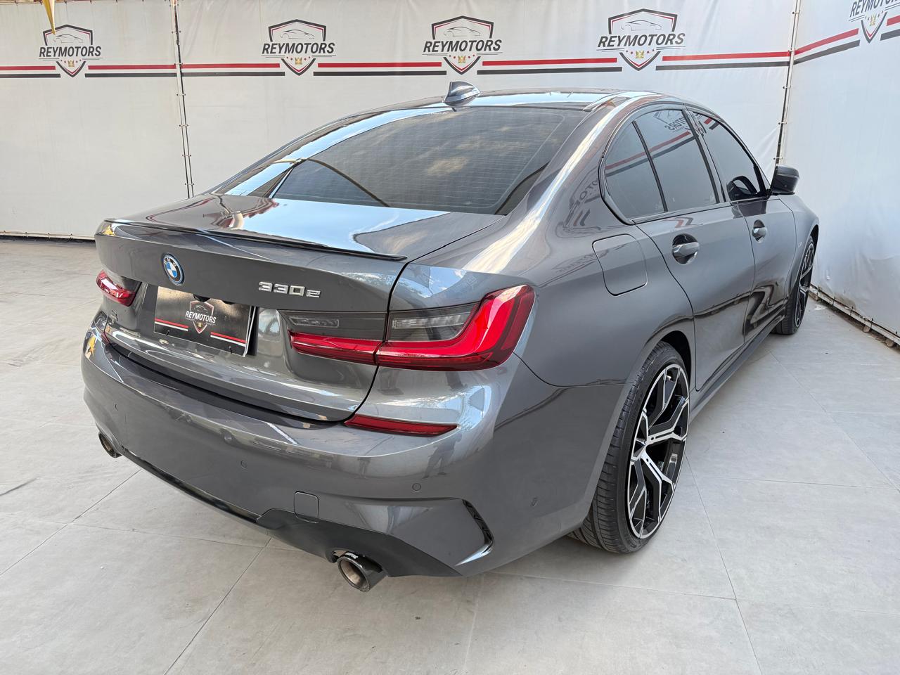 330E  2.0 16V TURBO HÍBRIDO M SPORT AUTOMÁTICO 2022 (BMW)