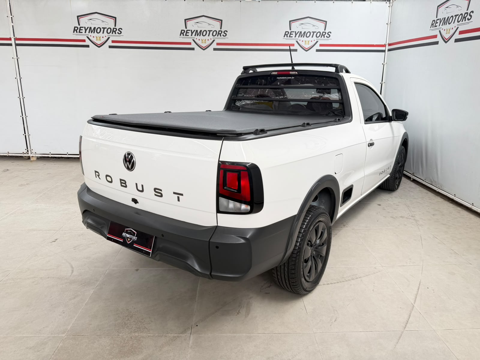 SAVEIRO ROBUST 1.6 CS 16V 2P FLEX MANUAL 2024 (VOLKSWAGEN)