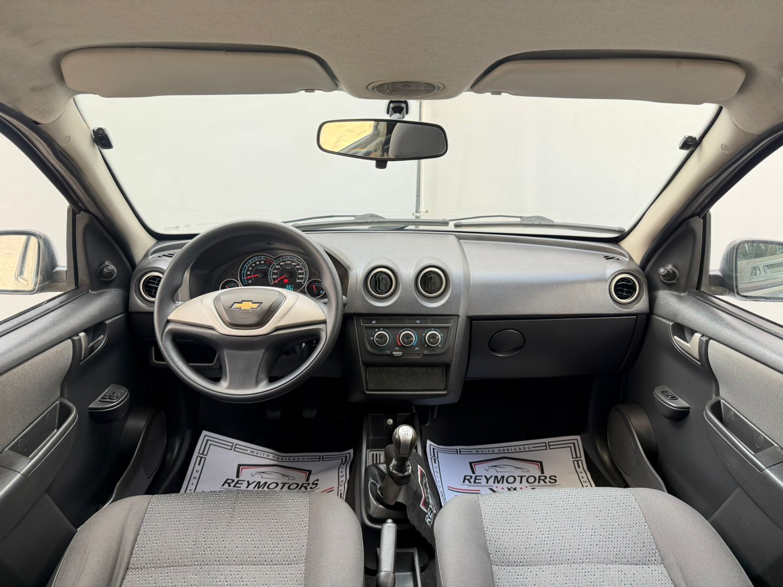 CELTA 1.0 MPFI LT 8V FLEX 4P MANUAL (2013) CHEVROLET