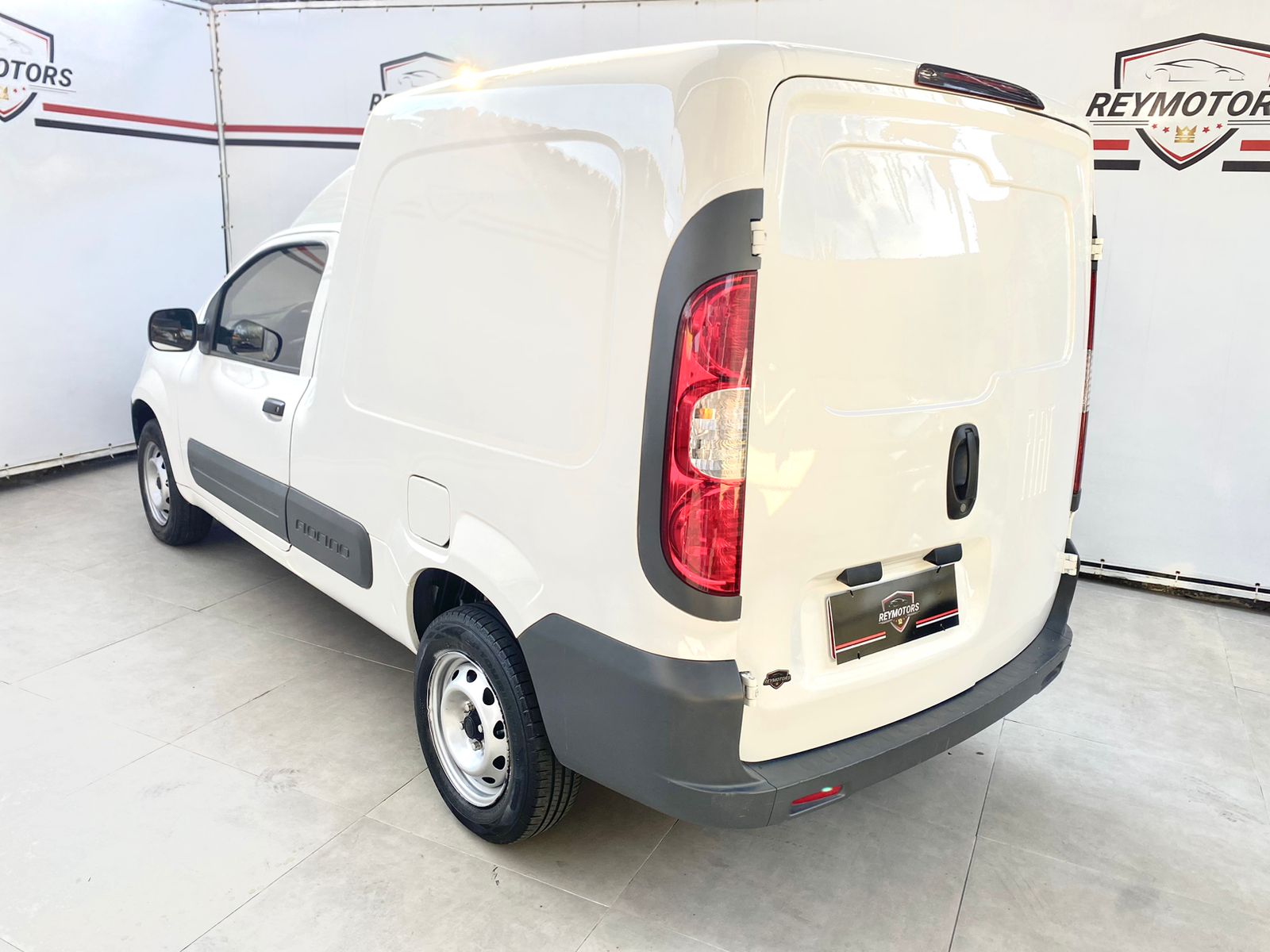 FIORINO  1.4 MPI FURGÃO 8V FLEX 2P MANUAL 2020 (Fiat)