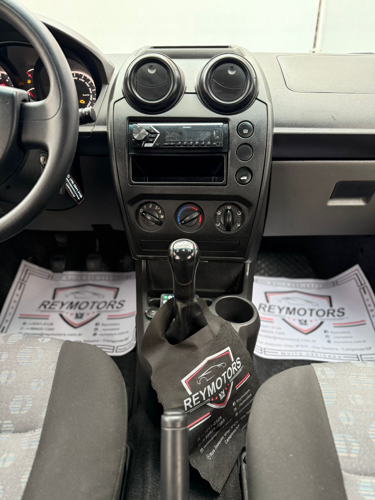 FIESTA 1.0 ROCAM HATCH 8V 4P FLEX (FORD)