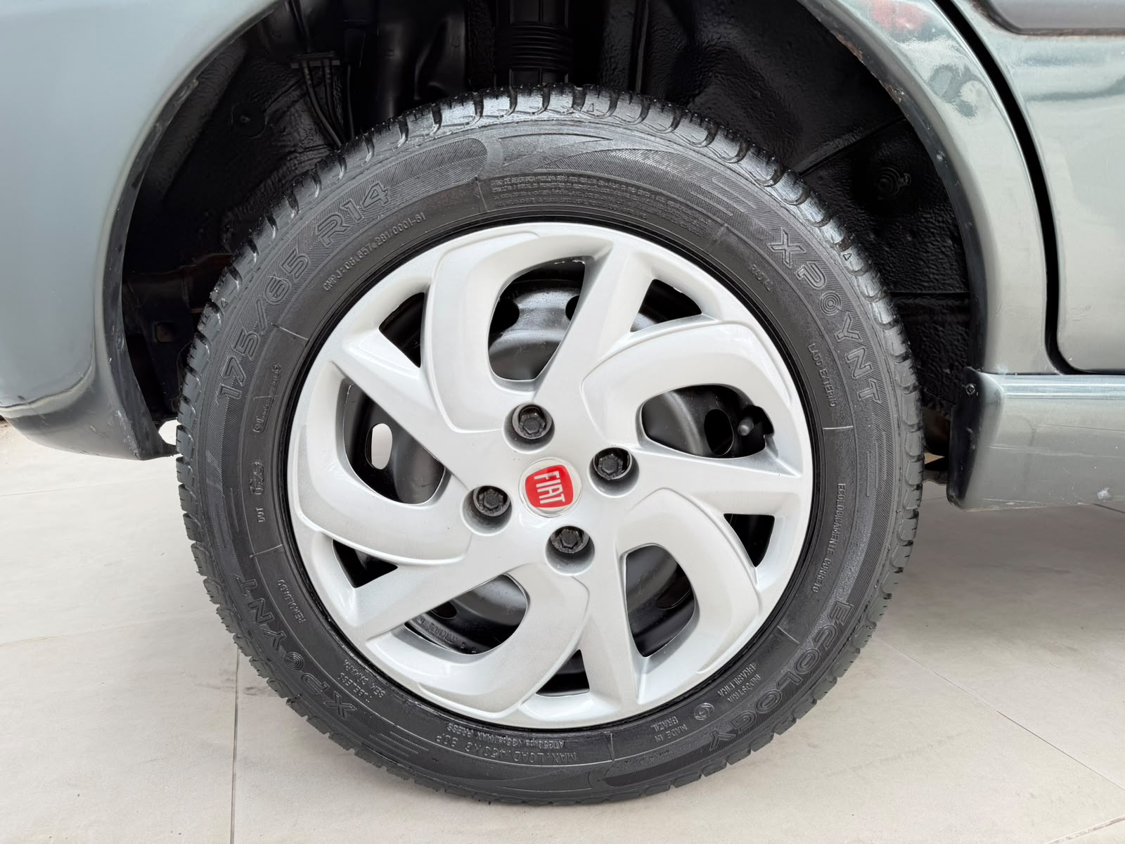 PALIO FIRE ECONOMY 1.0 4P FLEX MANUAL 2013 (FIAT)